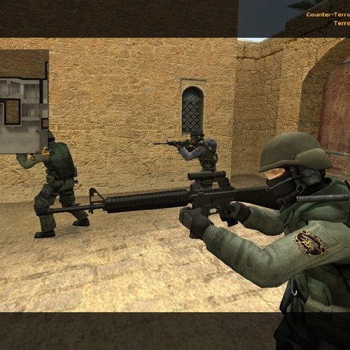 Colt M16 (AUG)