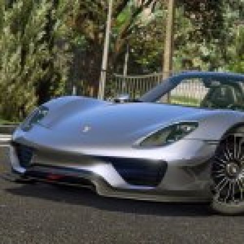Porsche 918 Spyder (2015)