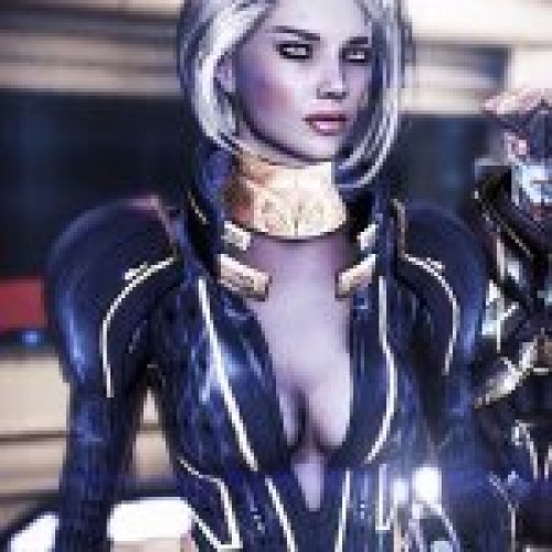 FemShepard in Samara Outfit