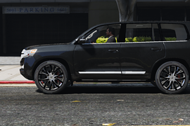 Toyota Land Cruiser J200 (2016)