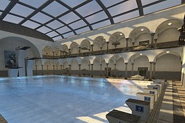 gg_the_swimming_pool_b3