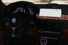 BMW 750Li (2016)