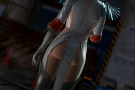 Momiji as Gloria DMC4