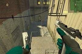 Aque_Hands