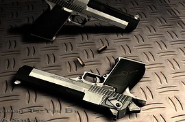 Two-Tone Desert Eagle
