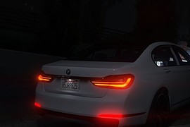 BMW 750Li (2016)
